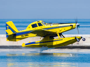 VH-AWU -  Air Tractor AT-802