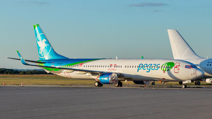 VP-BZY - Pegas Boeing 737-900ER