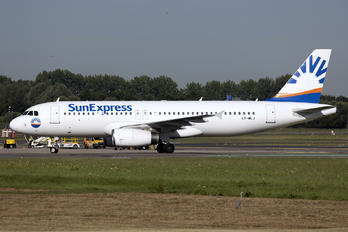 LY-MLJ - SunExpress Airbus A320