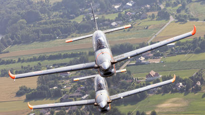 044 - Poland - Air Force "Orlik Acrobatic Group" PZL 130 Orlik TC-1 / 2