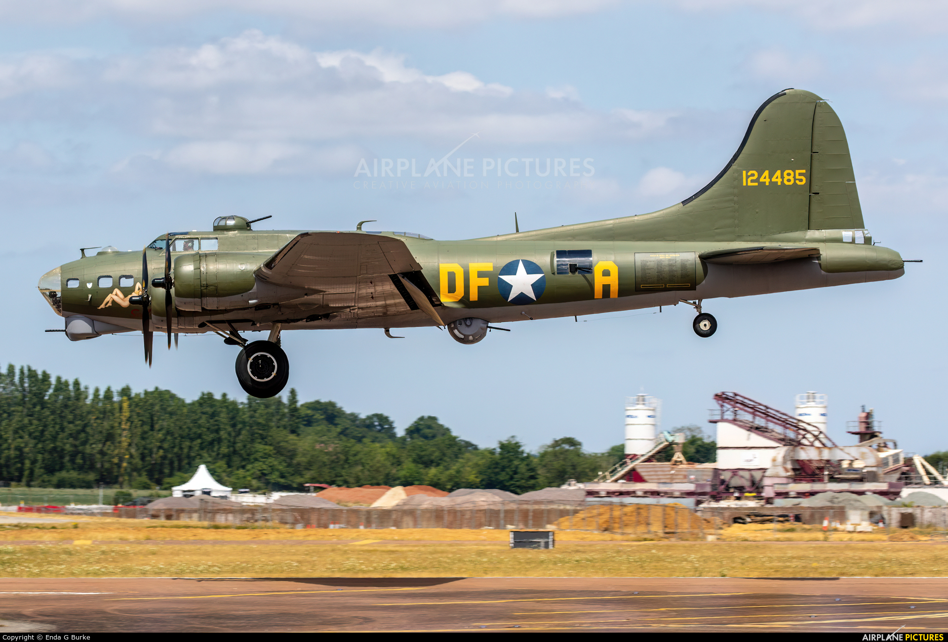 B17 Preservation G-BEDF aircraft at Fairford