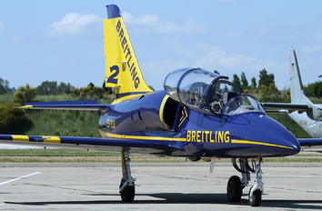 ES-YLS - Breitling Jet Team Aero L-39C Albatros