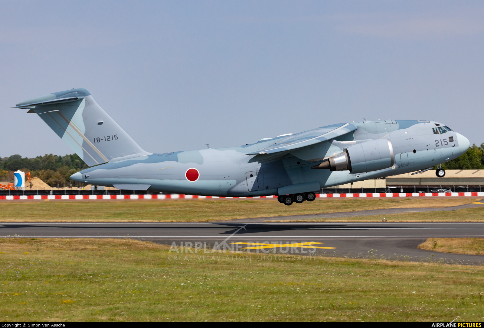 Japan - Air Self Defence Force 18-1215 aircraft at Fairford