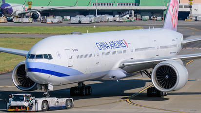 B-18006 - China Airlines Boeing 777-300ER