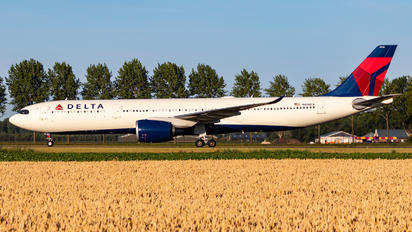 N416DX - Delta Air Lines Airbus A330-900