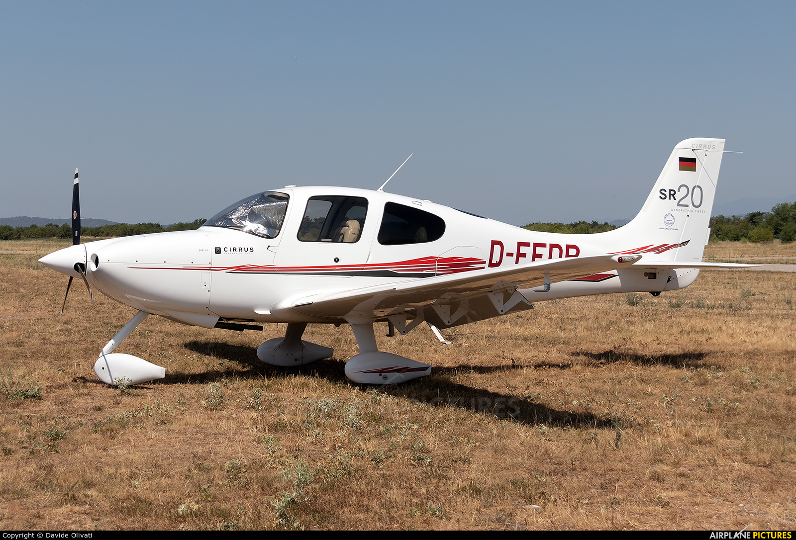 Private D-EEDB aircraft at Verona - Boscomantico