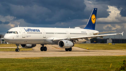 D-AISO - Lufthansa Airbus A321