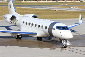G-GSVI - Private Gulfstream Aerospace G650, G650ER
