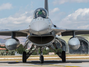 92-0008 - Turkey - Air Force General Dynamics F-16C Fighting Falcon