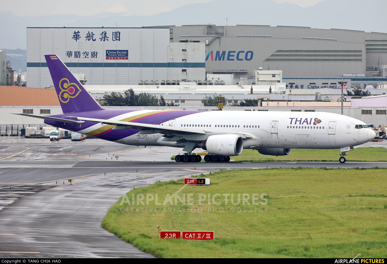 Thai Airways HS-TJV aircraft at Taipei - Taoyuan Intl