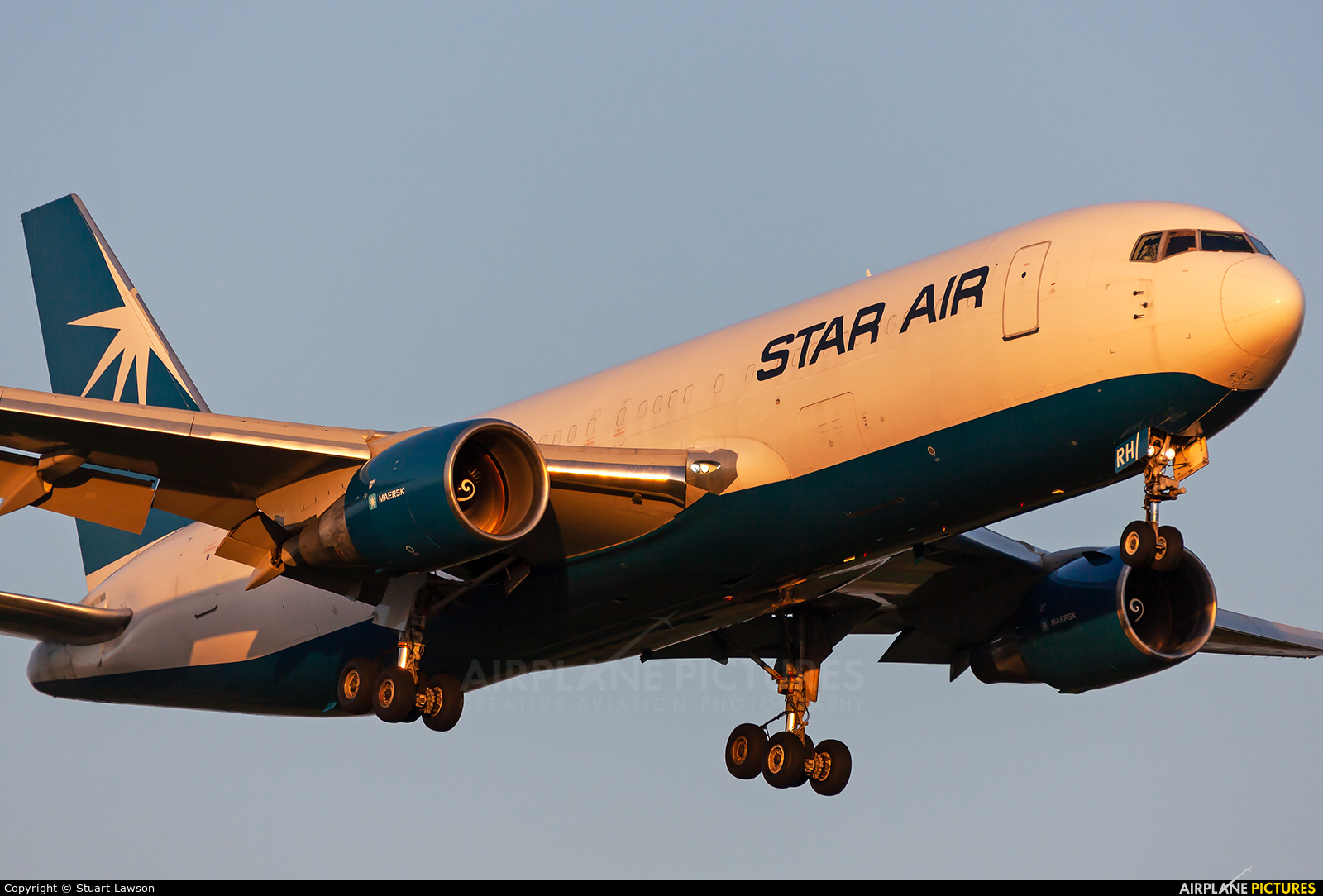 Star Air Freight OY-SRH aircraft at East Midlands