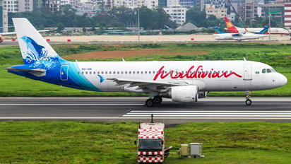 8Q-IAN - Maldivian Airbus A320