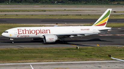 ET-AVT - Ethiopian Cargo Boeing 777F
