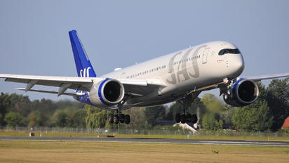 SE-RSB - SAS - Scandinavian Airlines Airbus A350-900