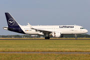 D-AIUH - Lufthansa Airbus A320 aircraft