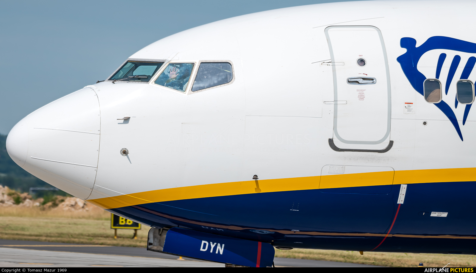 Ryanair EI-DYN aircraft at Kraków - John Paul II Intl