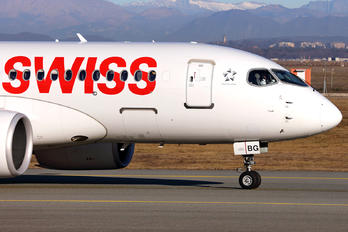 HB-JBG - Swiss Bombardier CS100