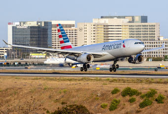 N279AY - American Airlines Airbus A330-200