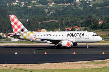 EC-NGL - Volotea Airlines Airbus A319