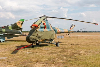 9408 - Hungary - Air Force Mil Mi-2