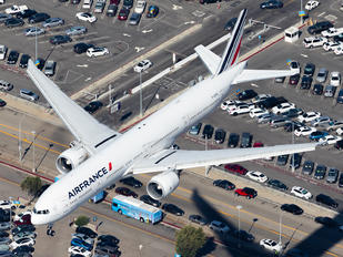 F-GSQL - Air France Boeing 777-300ER