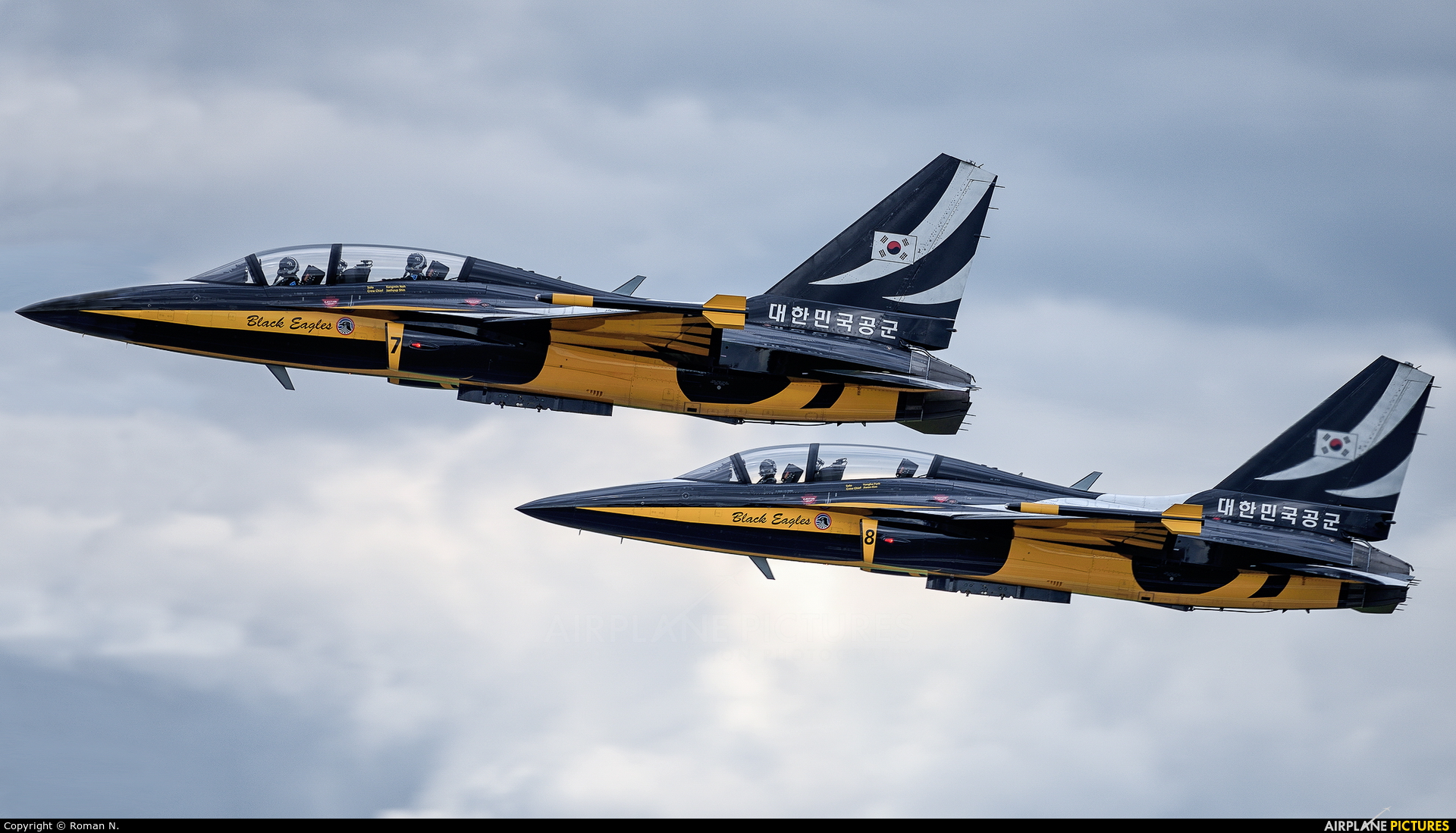 Korea (South) - Air Force: Black Eagles 10-0057 aircraft at Dęblin