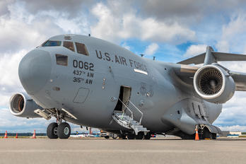 99-0062 - USA - Air Force Boeing C-17A Globemaster III