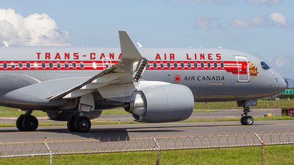 C-GNBN - Air Canada Airbus A220-300