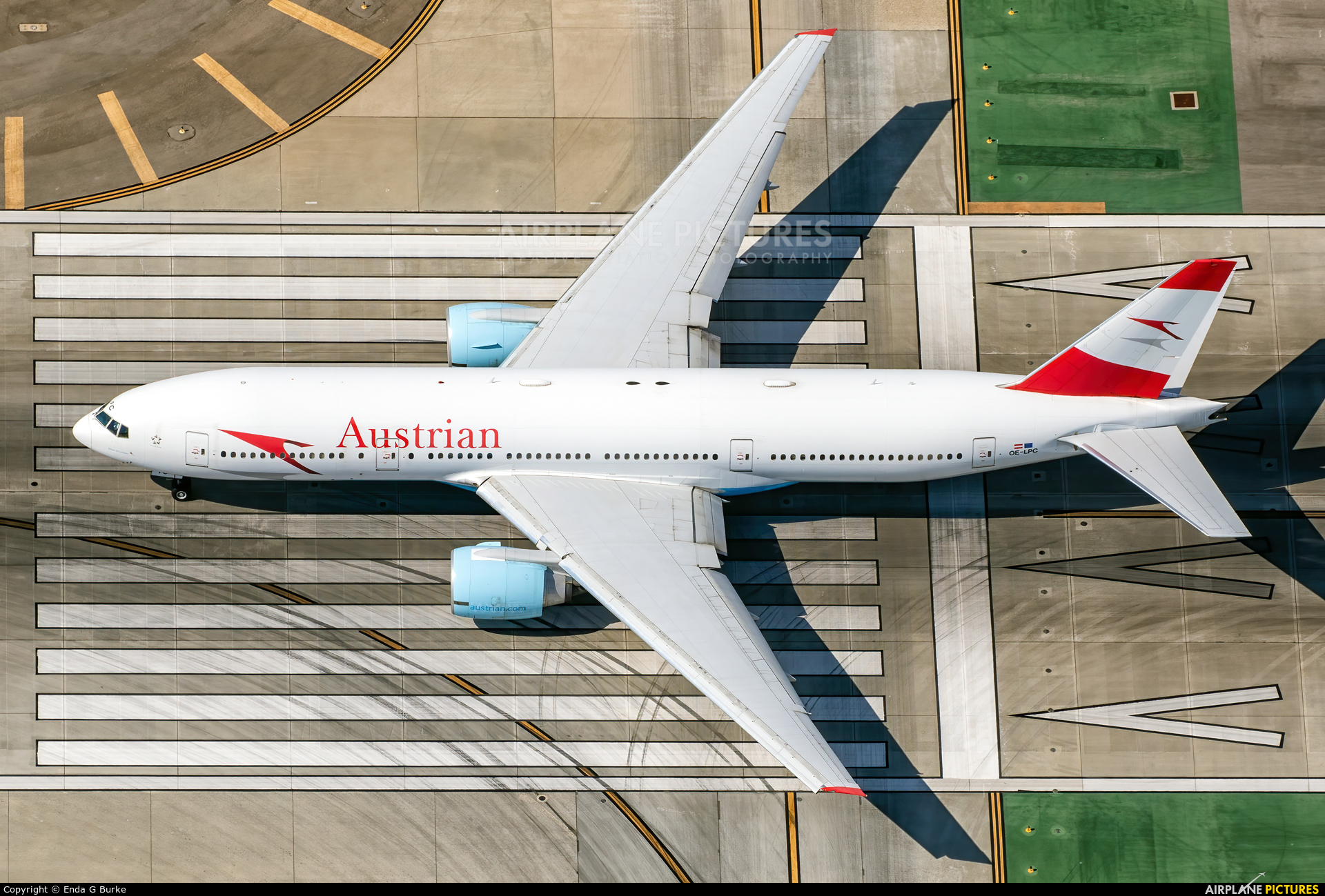 Austrian Airlines/Arrows/Tyrolean OE-LPC aircraft at Los Angeles Intl