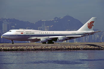 B-2443 - Air China Boeing 747-400