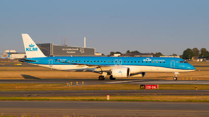 PH-NXH - KLM Cityhopper Embraer ERJ-195-E2