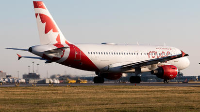 C-GBHZ - Air Canada Rouge Airbus A319