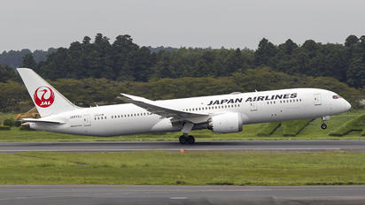 JA872J - JAL - Japan Airlines Boeing 787-9 Dreamliner