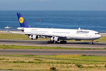 D-AIFC - Lufthansa Airbus A340-300