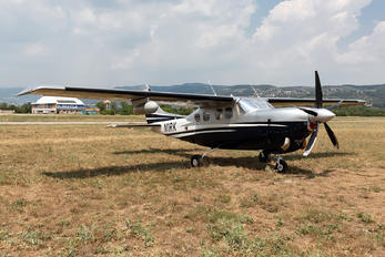 N1RK - Private Cessna 210N Silver Eagle