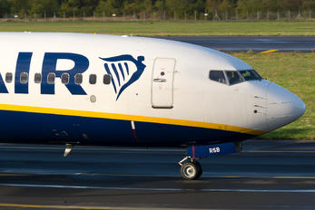 SP-RSB - Buzz Boeing 737-8AS
