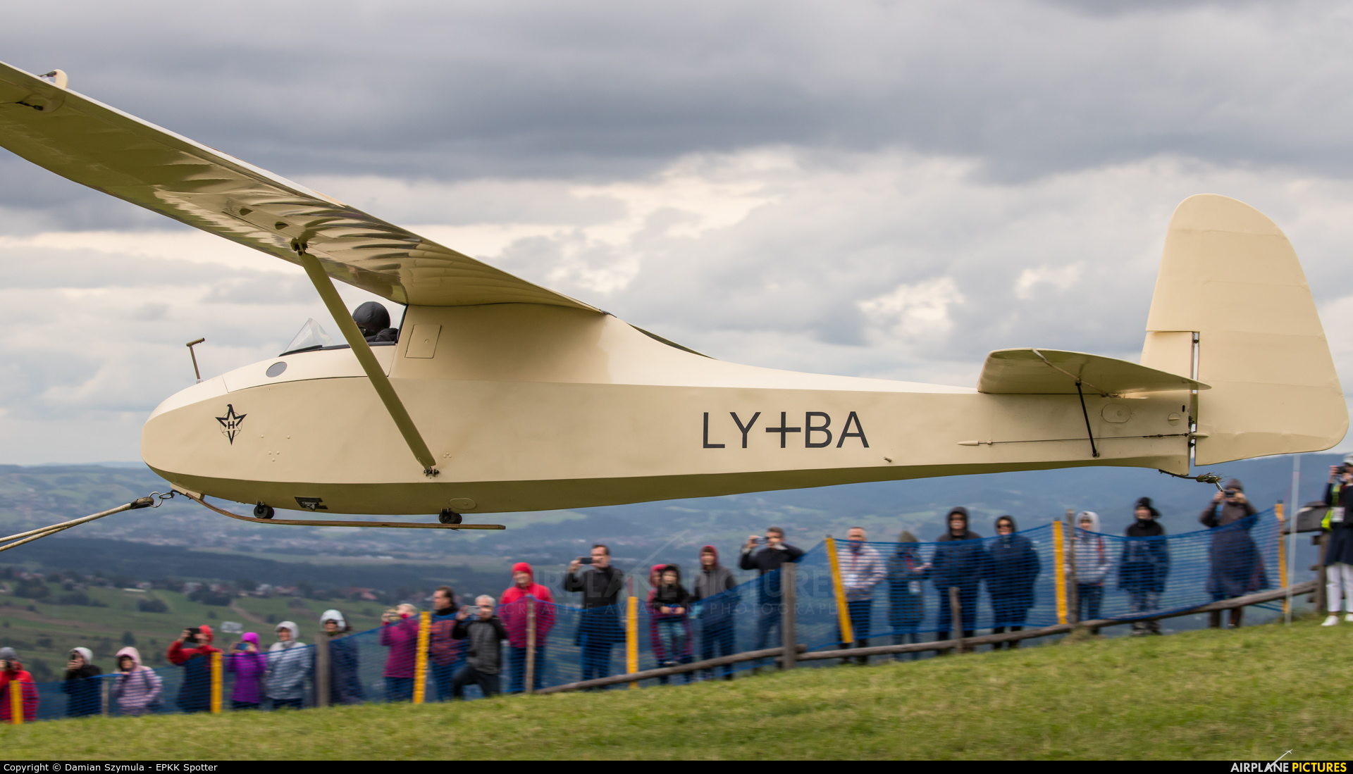 Private LY-BA aircraft at Czarna Góra Litwinka