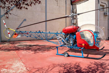 HE.7B-16 - Spain - Air Force Bell 47G