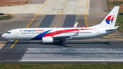 9M-MXO - Malaysia Airlines Boeing 737-800