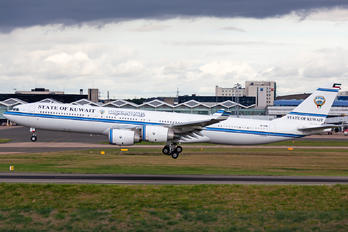 9K-GBB - Kuwait - Government Airbus A340-500