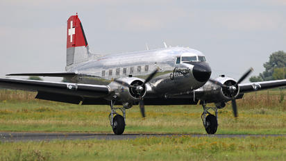 N431HM - Mathys Aviation Douglas DC-3