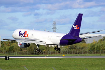 N955FD - FedEx Federal Express Boeing 757-200F