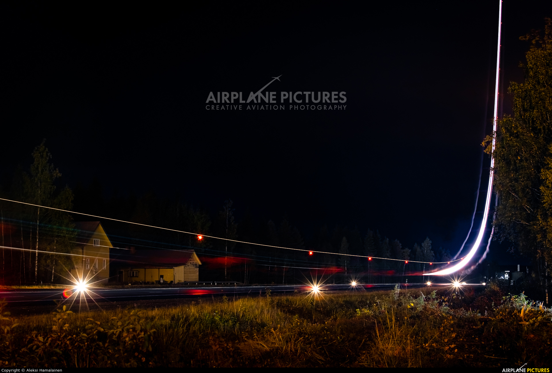 Finland - Air Force - aircraft at Off-Airport - Joutsa highway strip