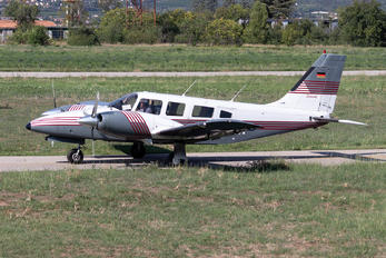 D-GFBR - Private Piper PA-34 Seneca