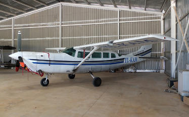 YL-KAM - Private Cessna 207 Turbo Skywagon