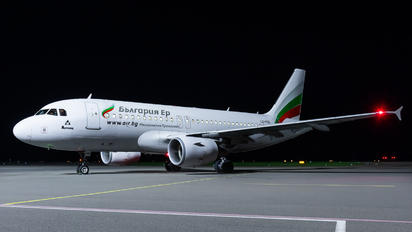 LZ-FBB - Bulgaria Air Airbus A319