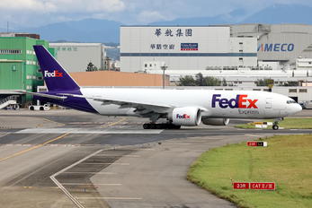 N858FD - FedEx Federal Express Boeing 777F