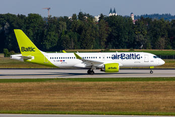 YL-ABF - Air Baltic Airbus A220-300