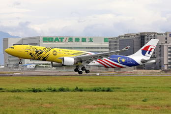 9M-MTG - Malaysia Airlines Airbus A330-300
