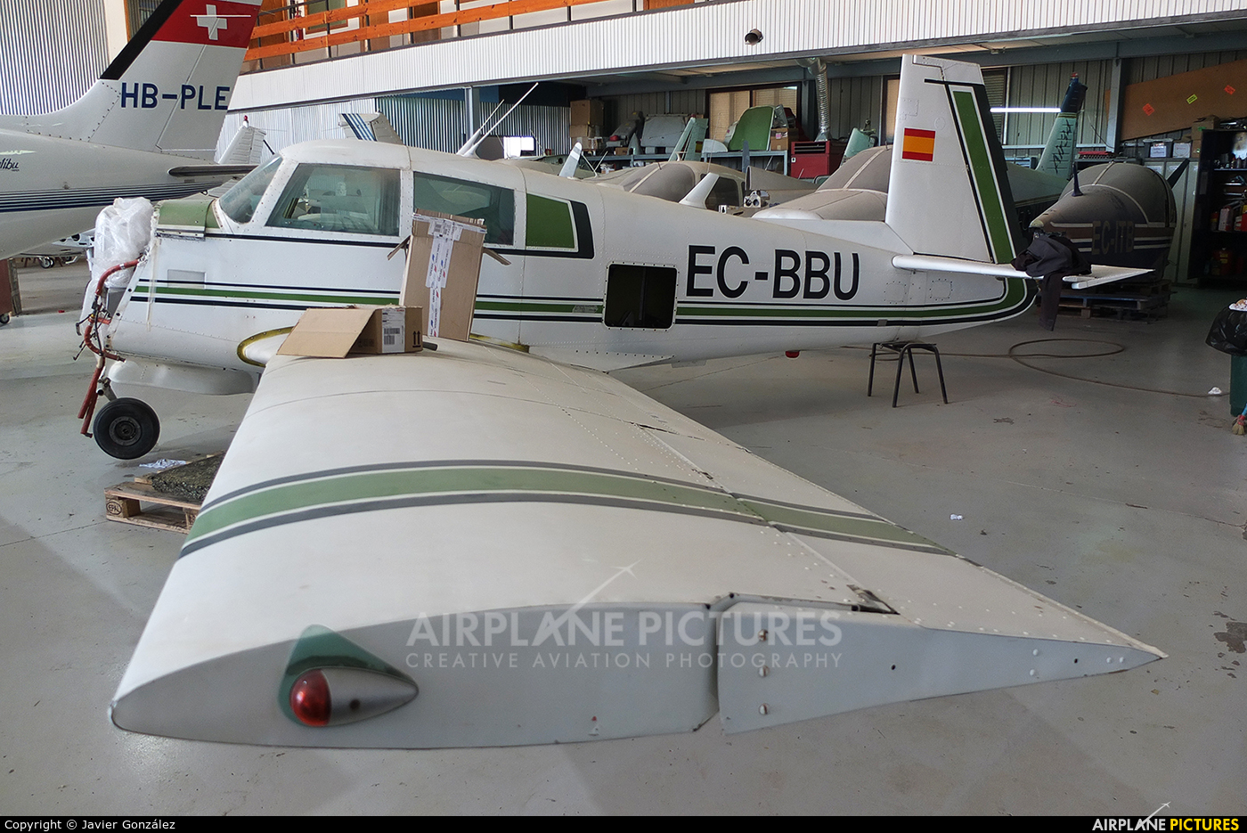 Private EC-BBU aircraft at Requena